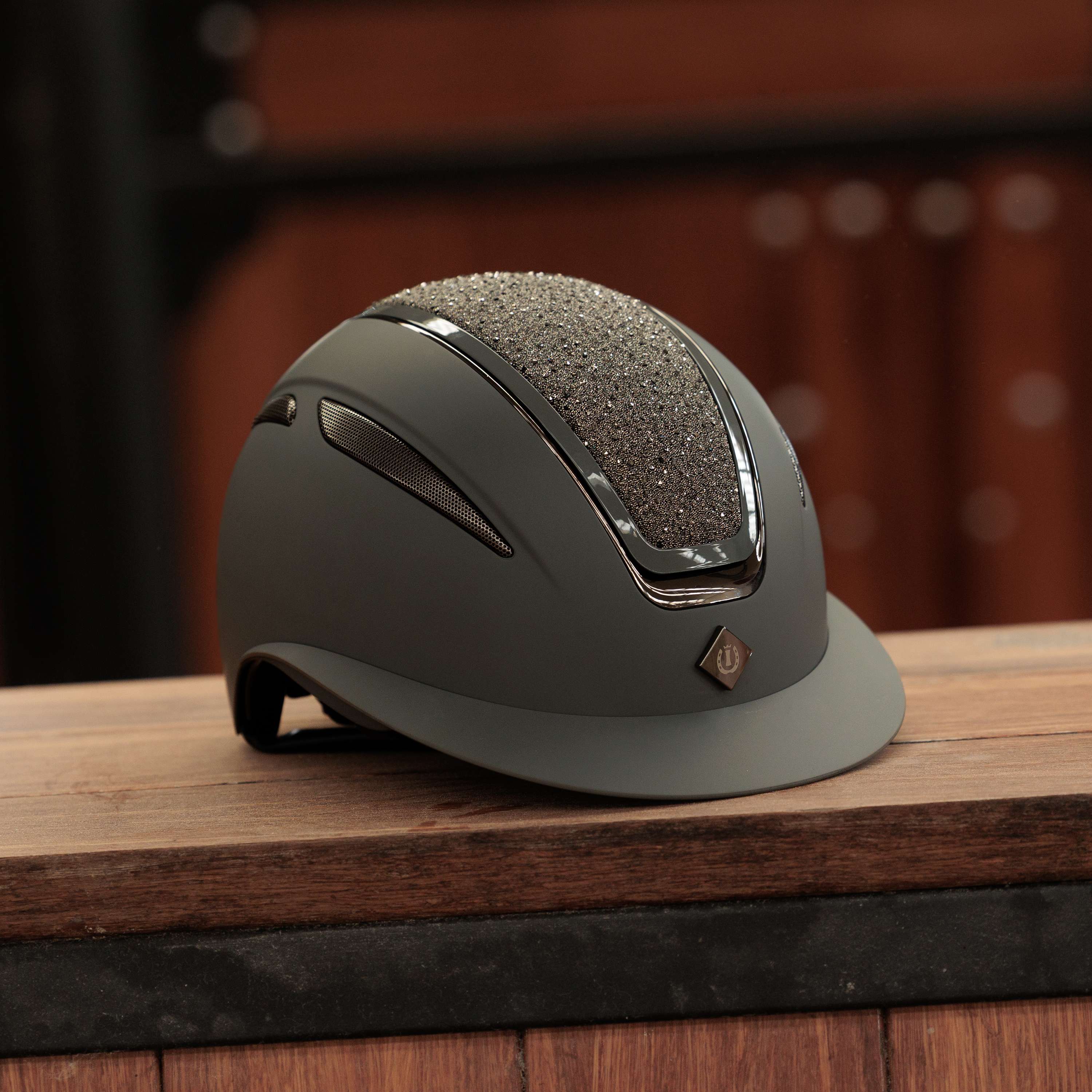 Imperial Riding Kask Jeździecki IRHOlania Deluxe Big Visor Szary