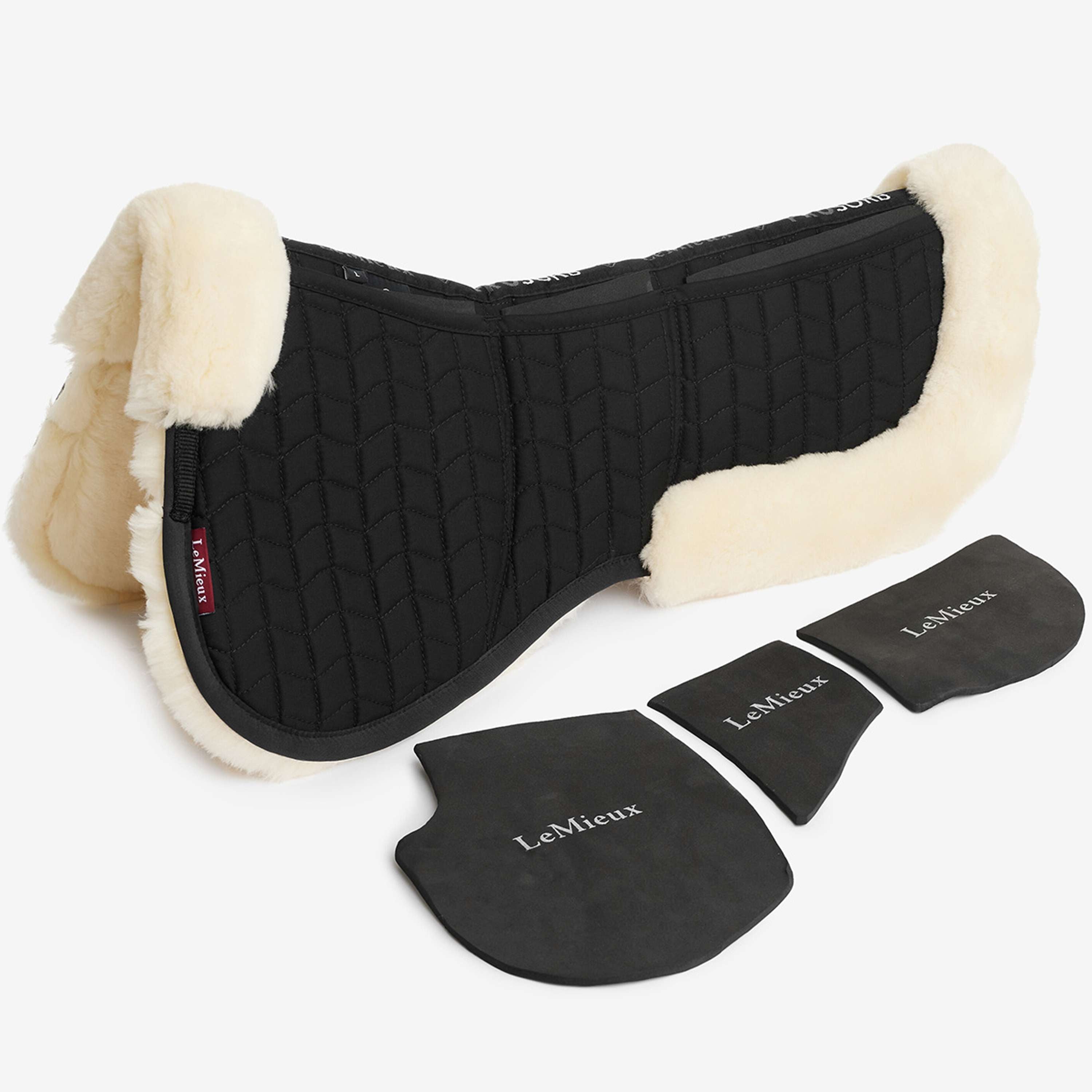 Czaprak pod siodło LeMieux ProLambs Pro-Sorb 3 kieszenie Czarny/Naturalny