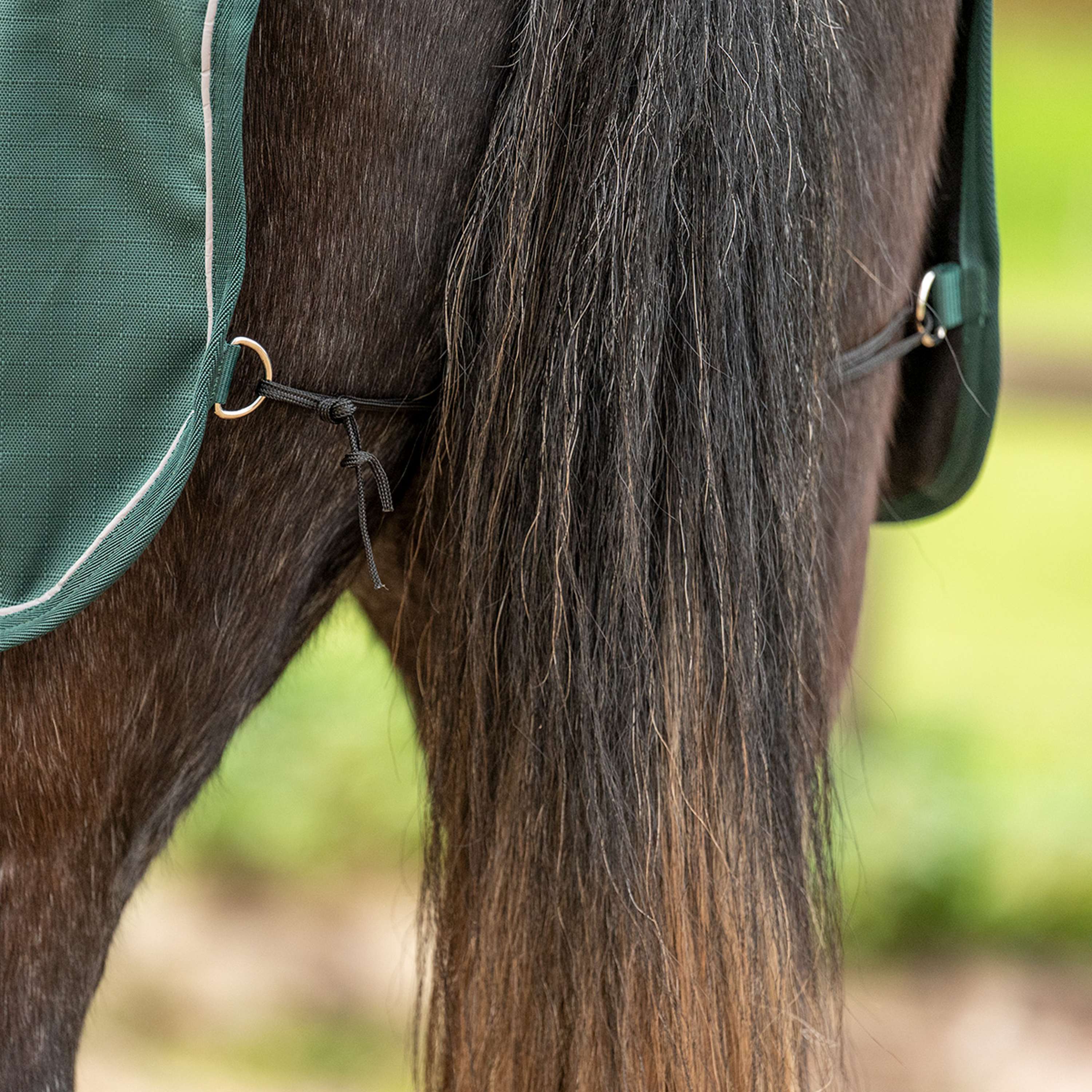 Derka treningowa Agradi Horse 1200D z odblaskową lamówką, zielona
