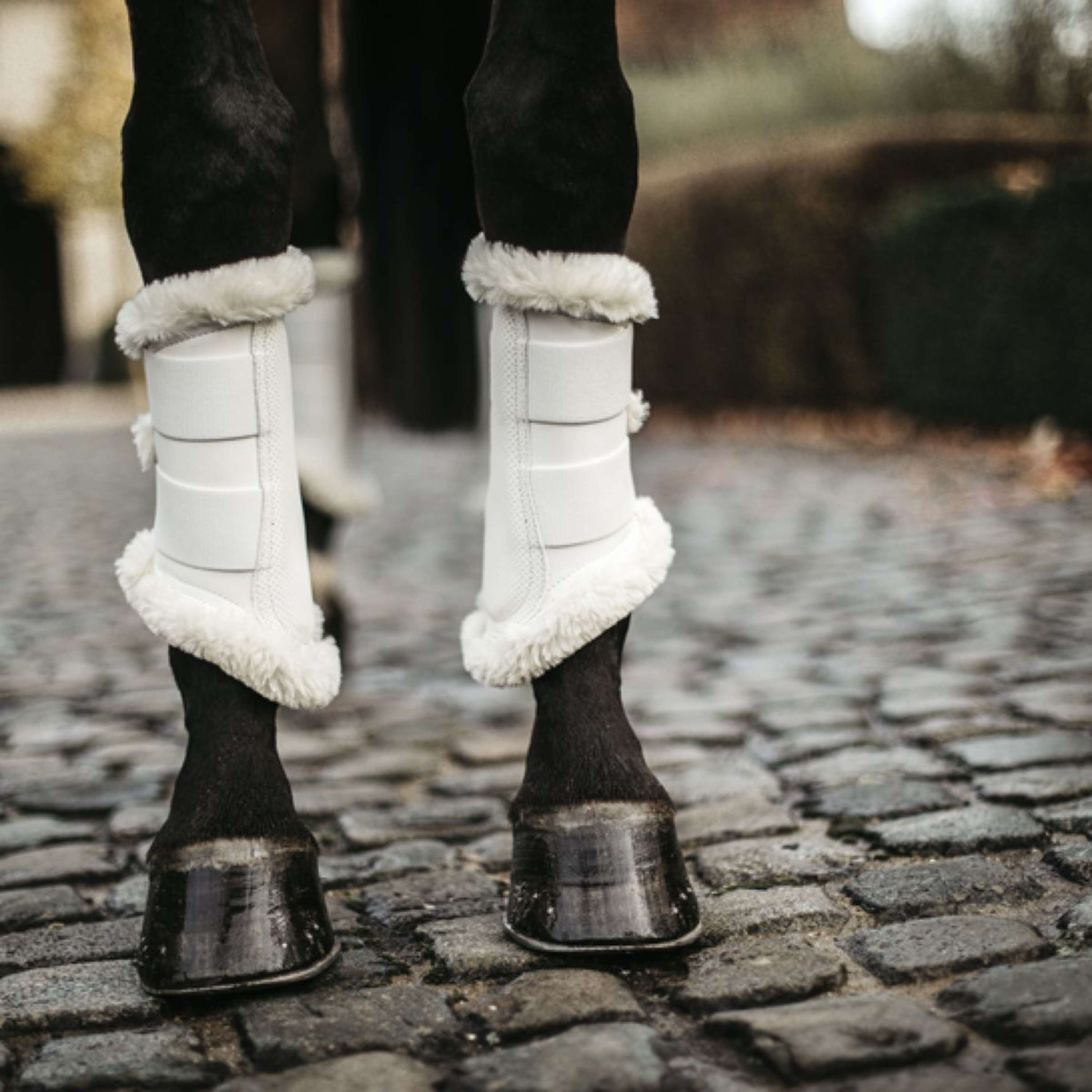 Kentucky Turnout Boots Air Biały