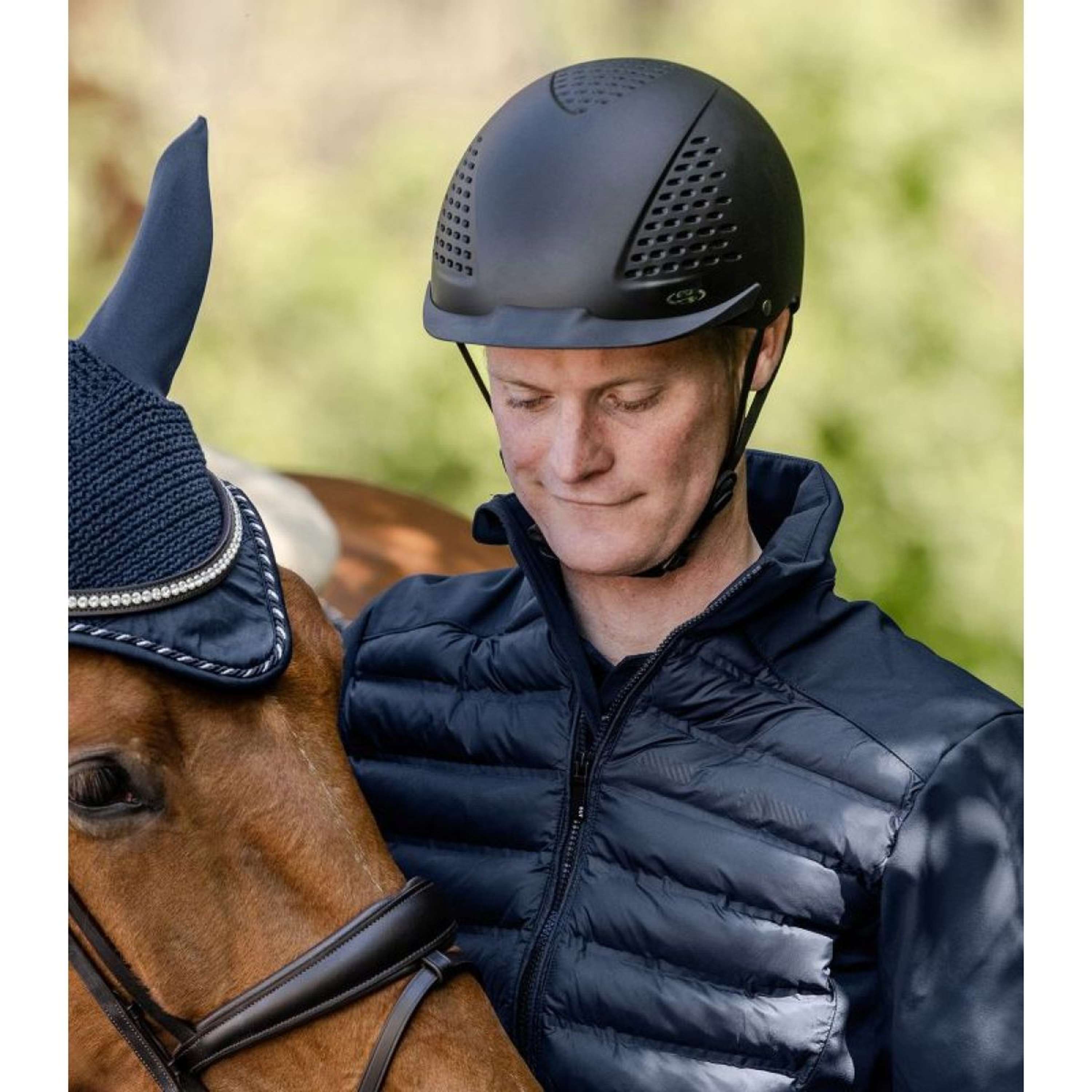 Swing Kask Jeździecki H23 Classic Matowy Czarny