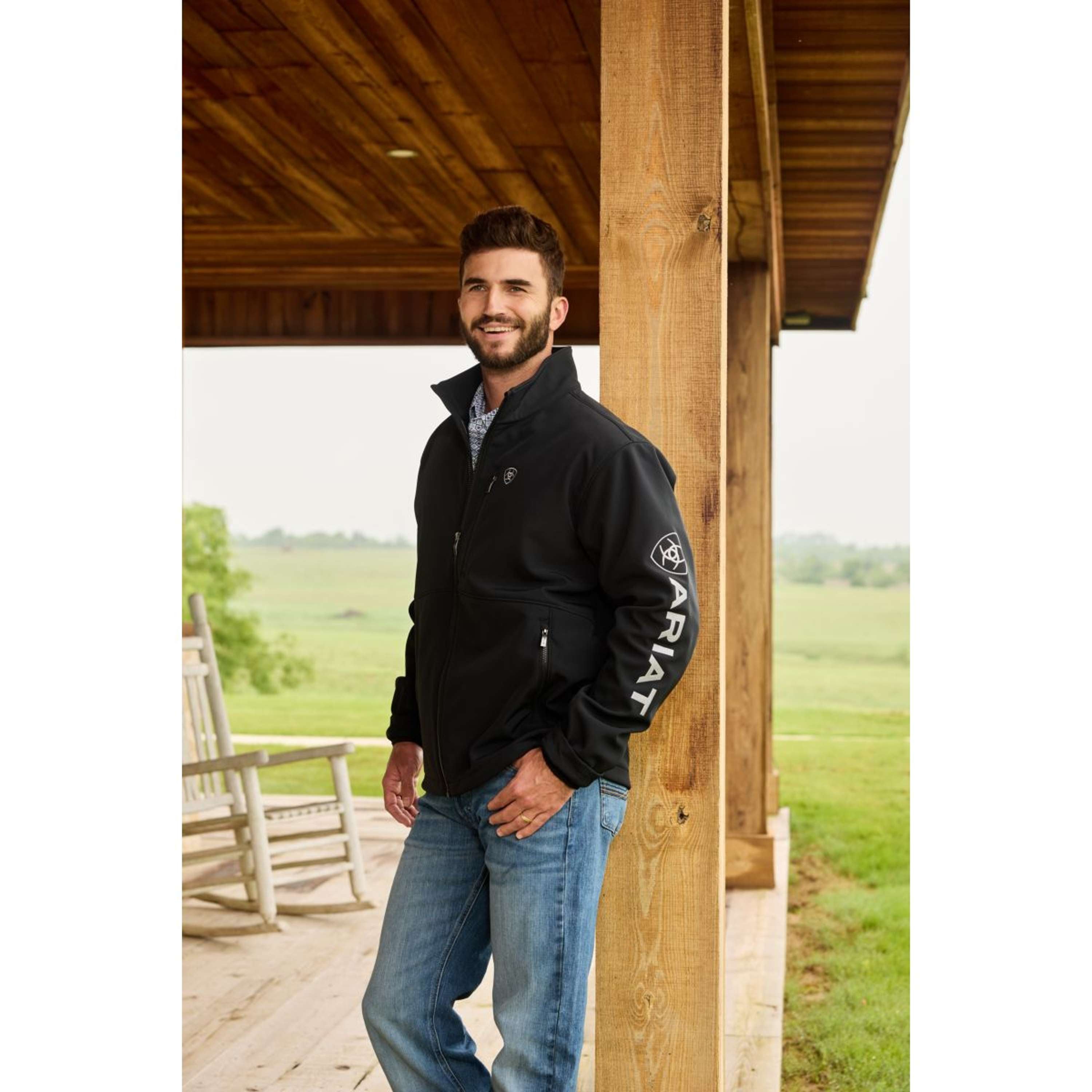 Ariat Softshell Bluza Z Kapturem I Zamkiem Logo Męski Czarny