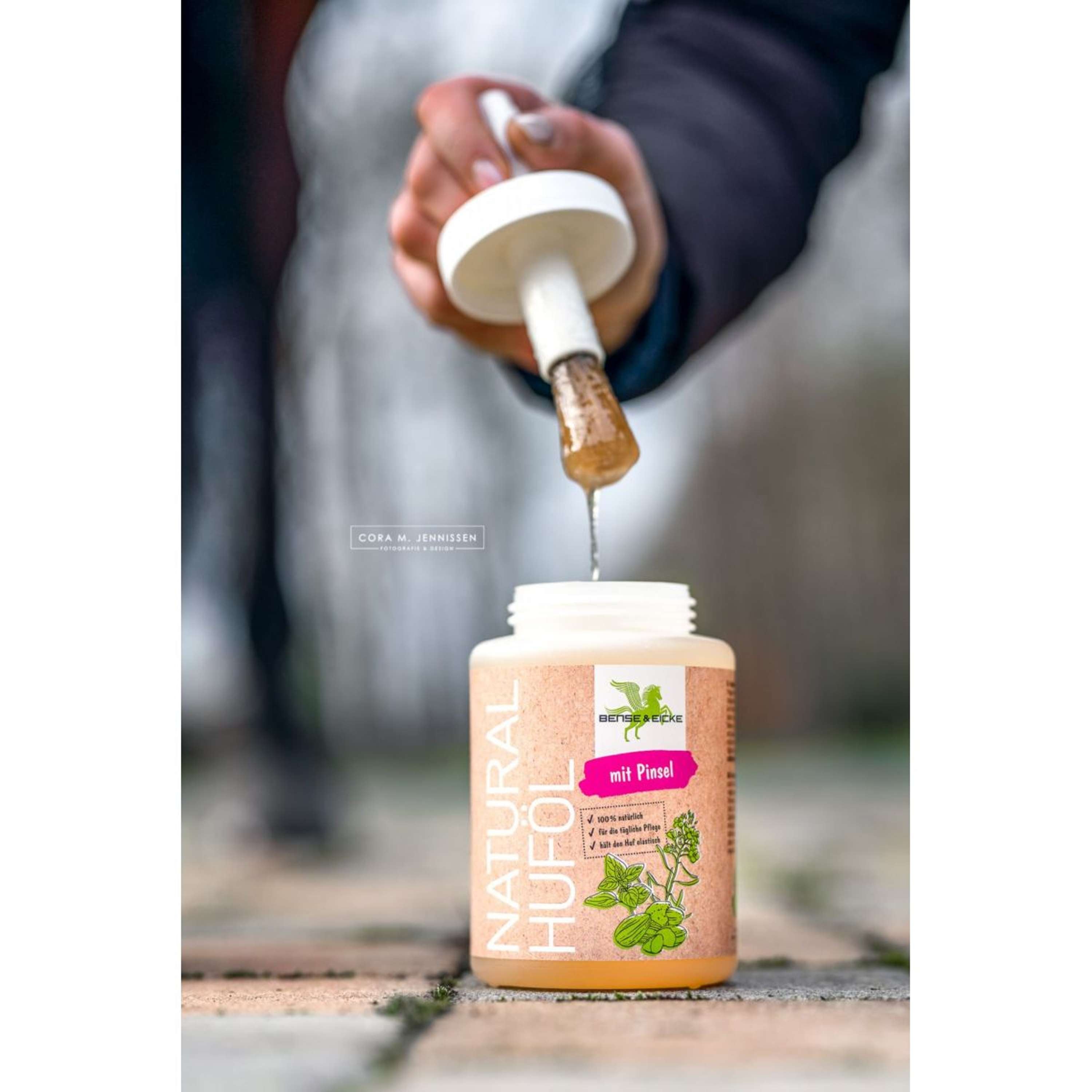 Bense & Eicke Naturalny Olej Do Kopyt z Szczotką