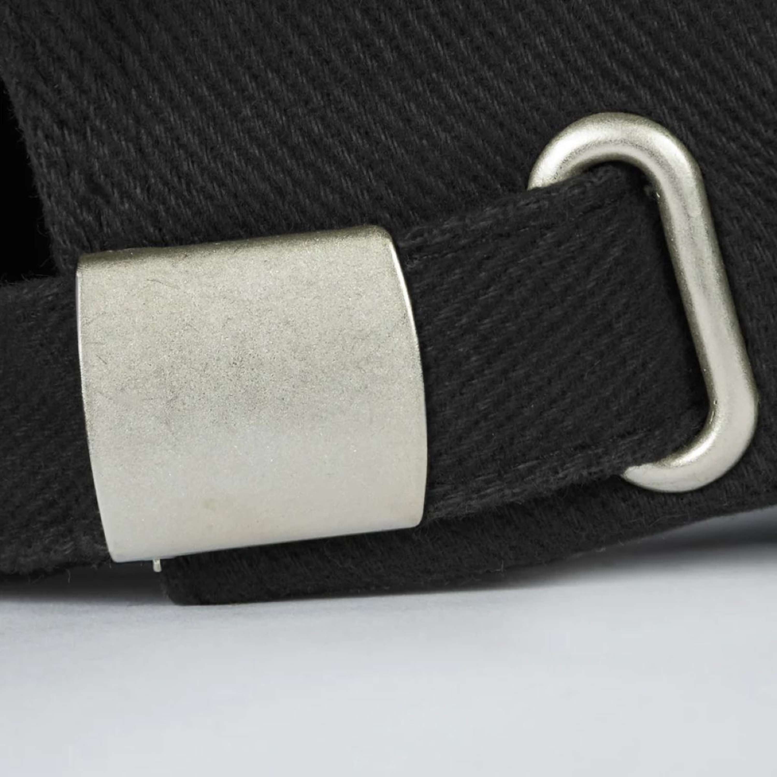 Back on Track Czapka Jet Black