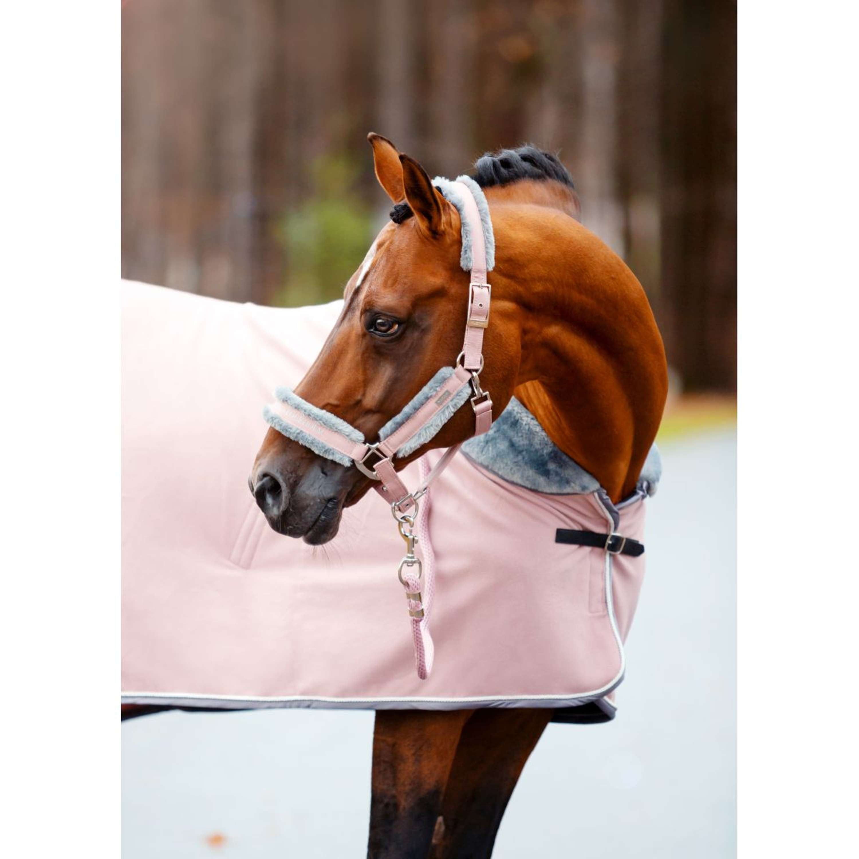 Equestrian Stockholm Derka polarowa z futerkiem różowa
