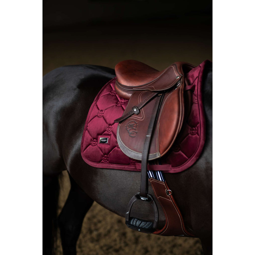Equestrian Stockholm Czaprak Aksamit Skoki Merlot