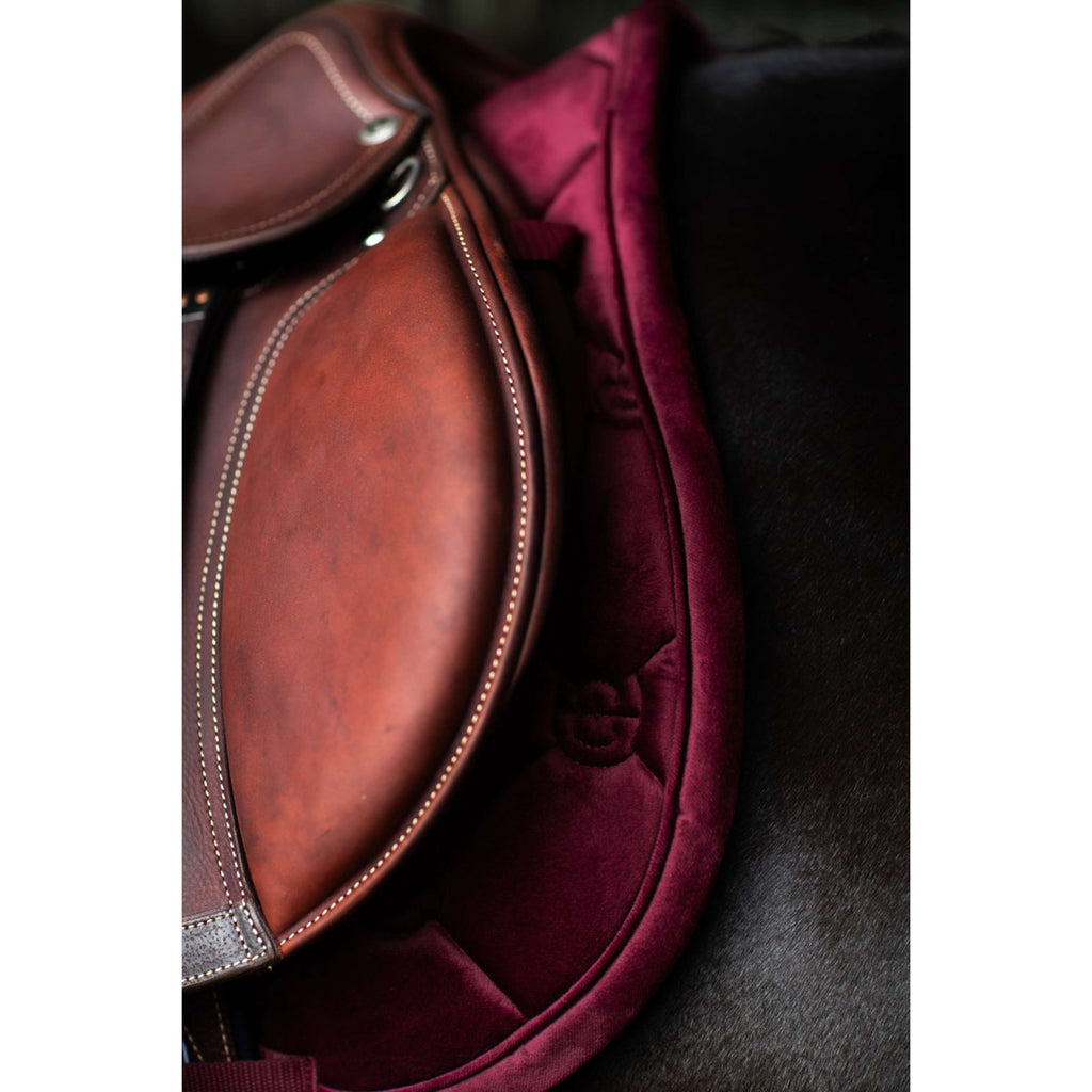 Equestrian Stockholm Czaprak Aksamit Skoki Merlot