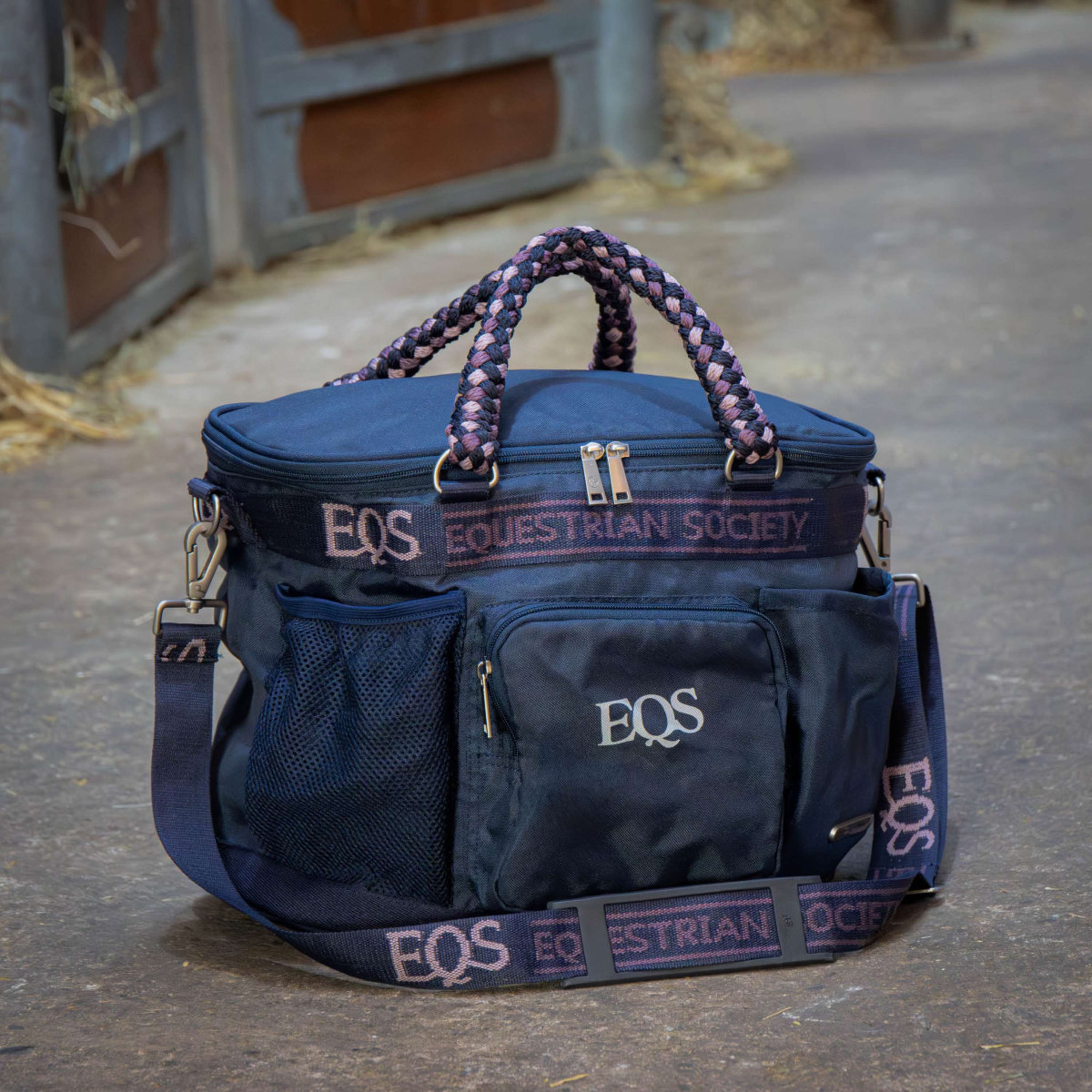 Harry's Horse Torba Do Pielęgnacji EQS AW26 Ciemnogranatowy