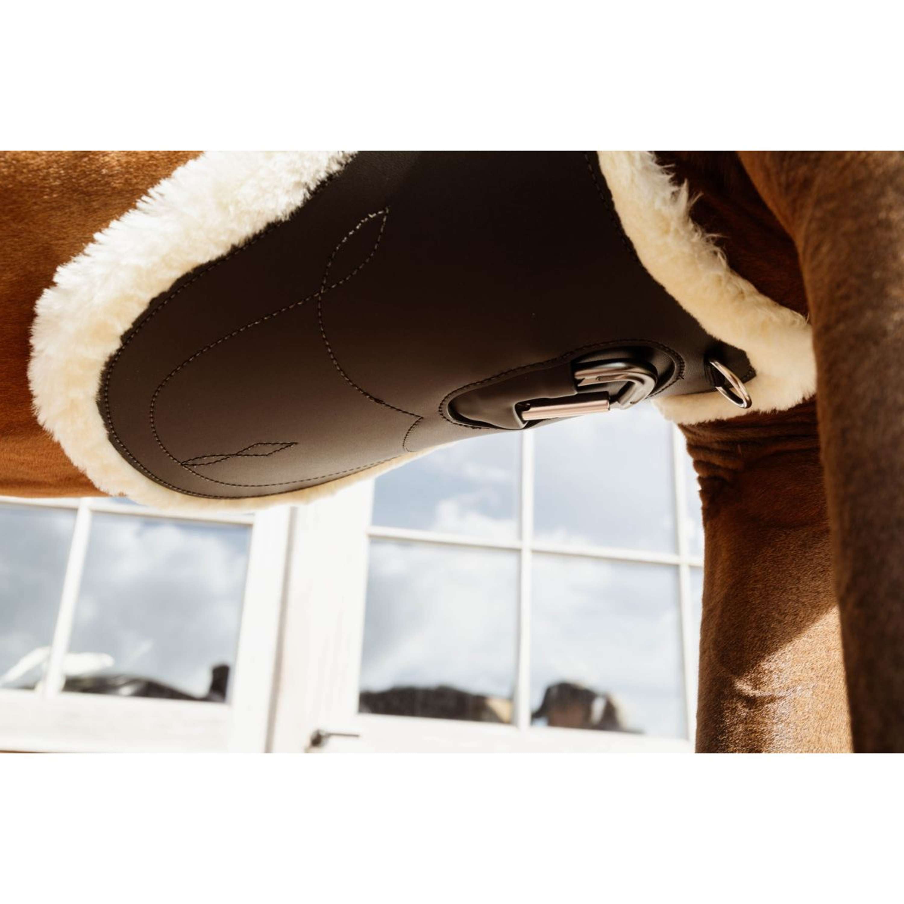 Kentucky Popręg Do Skoków Anatomic Sheepskin Brązowy