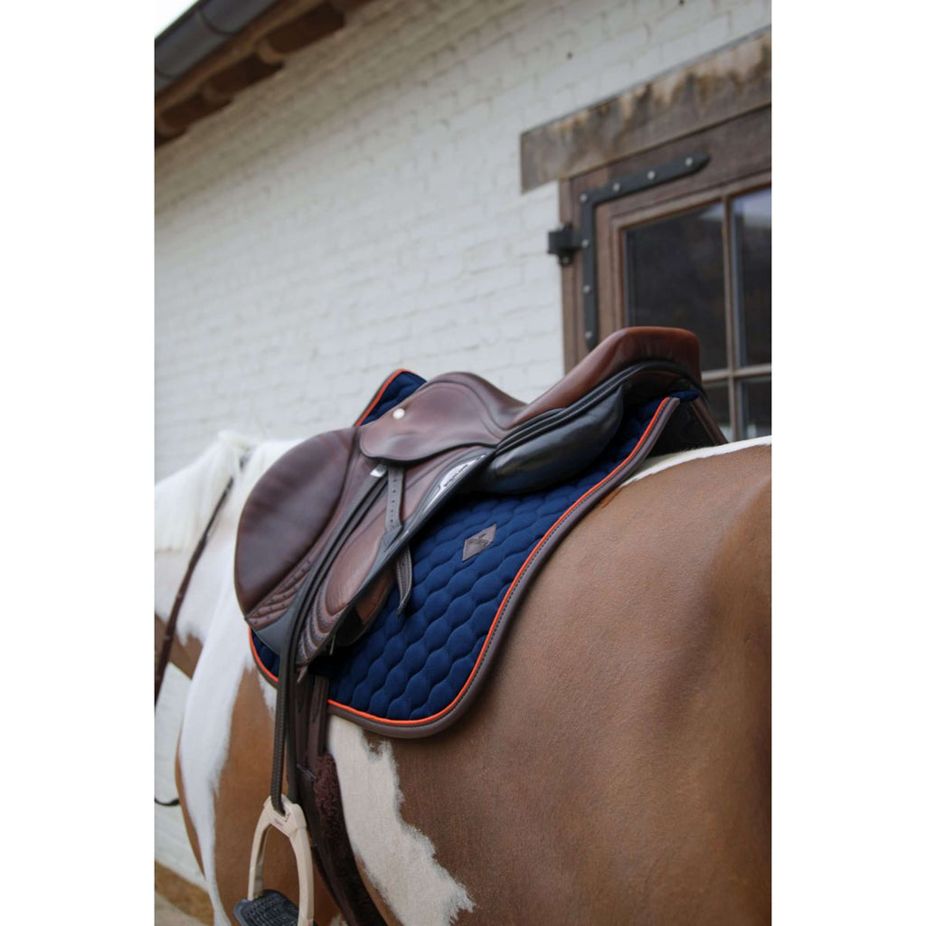 Kentucky Potnik Onion Quilt Leather Neon Skoki Granatowy