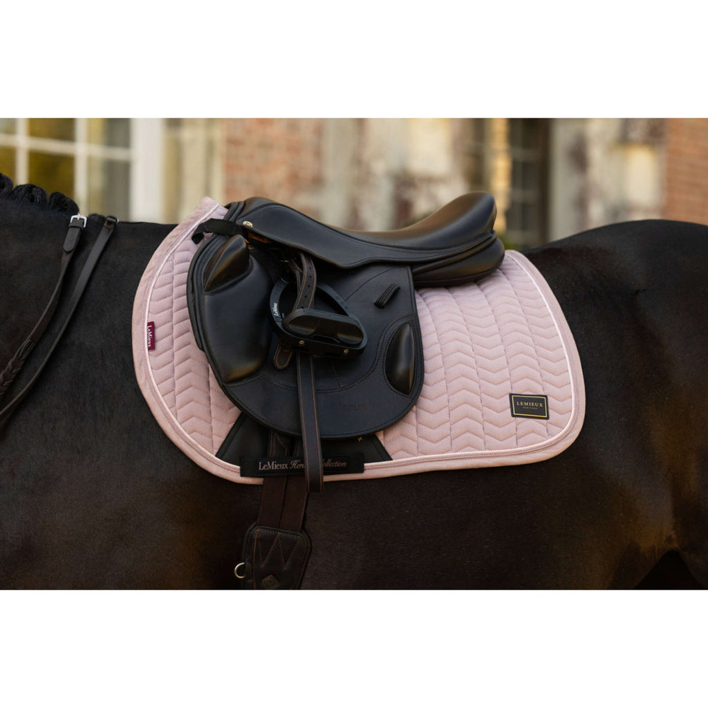 LeMieux Potnik Heritage Herringbone Kwadratowy Skoki Wild Rose