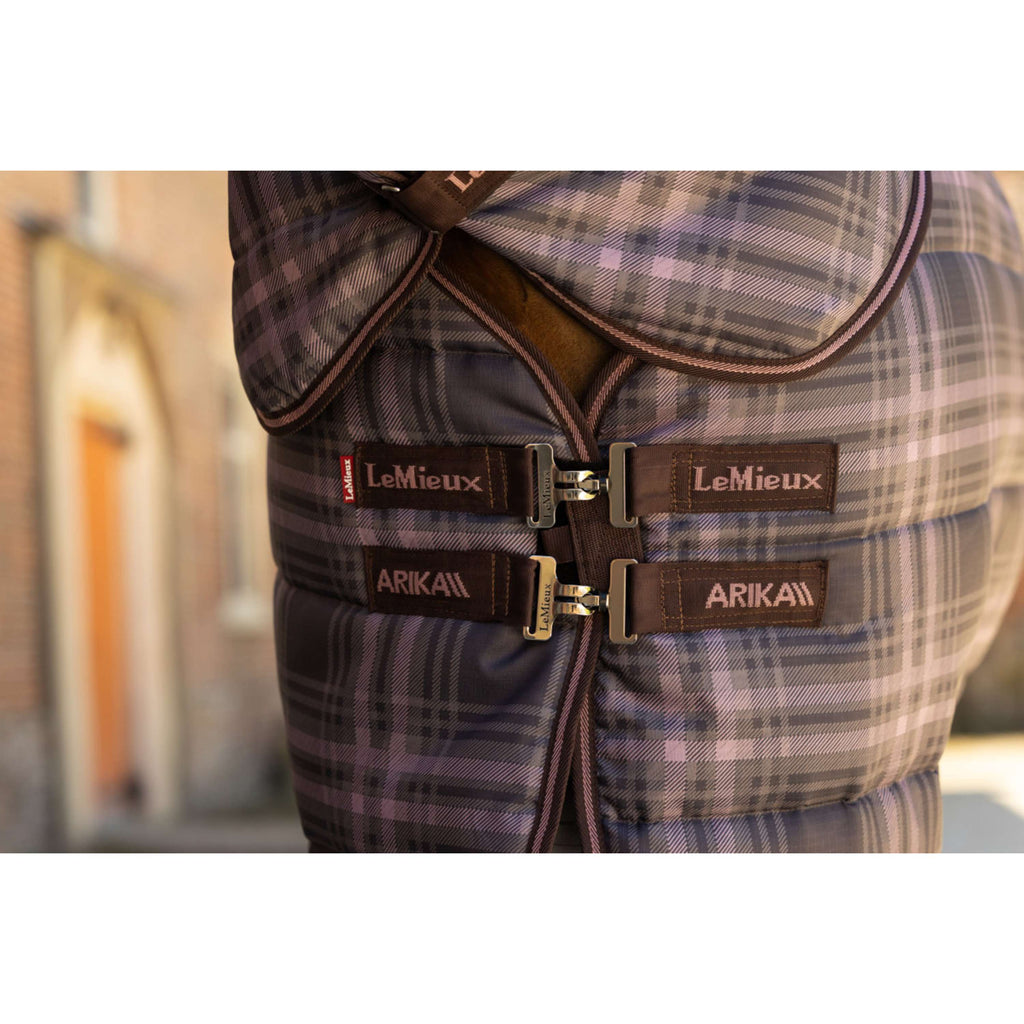 LeMieux Derka Stajenna Arika Heritage Check with Kołnierz 200g Cocoa