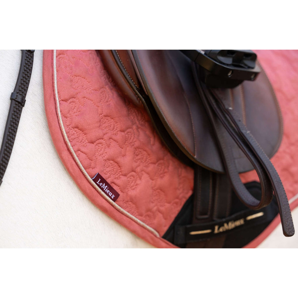 LeMieux Potnik Suede Kwadratowy Skoki Spiced Earth