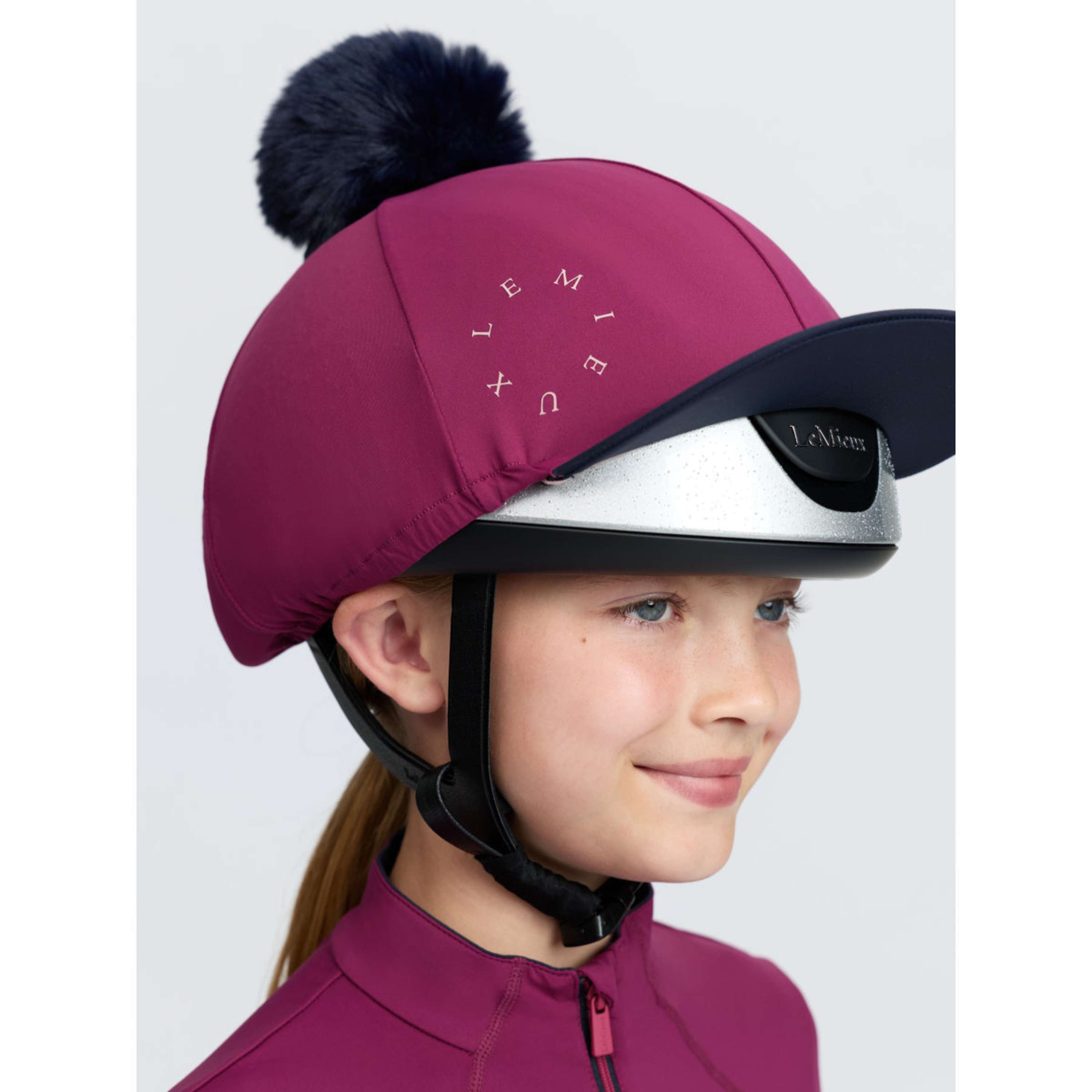 Pokrowiec na kask LeMieux Classic Blackberry