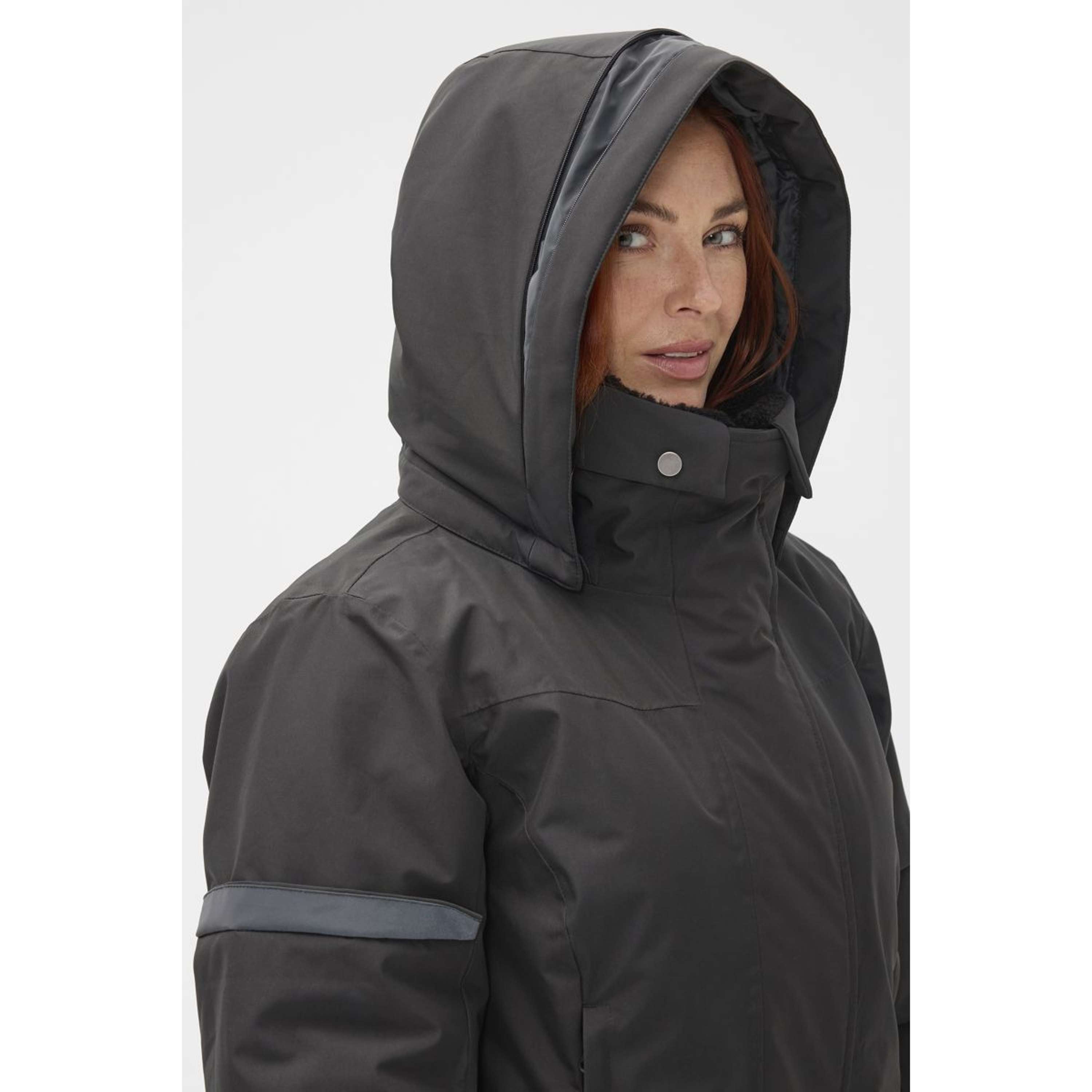 Mountain Horse Długi Płaszcz Saga Onyx Black