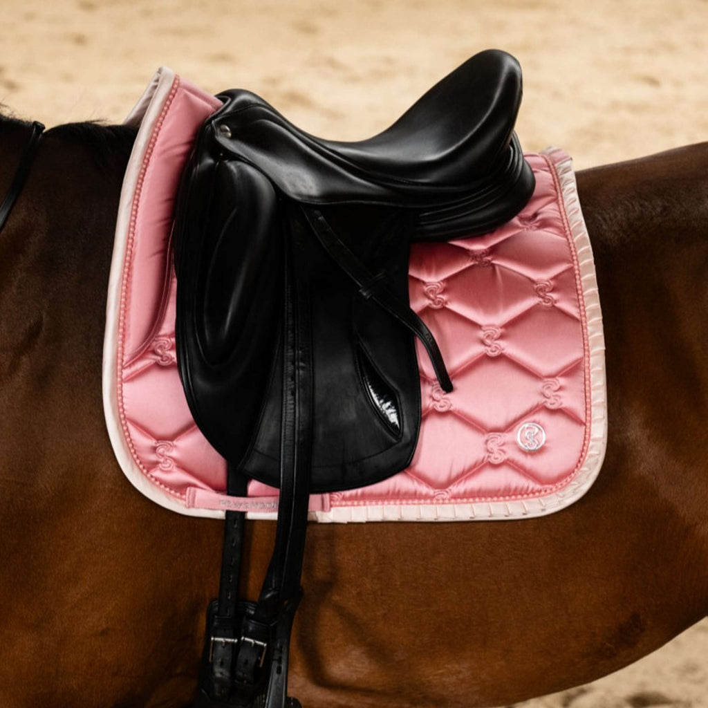 Czaprak PS of Sweden Ruffle Pearl Ujeżdżeniowy Vintage Pink
