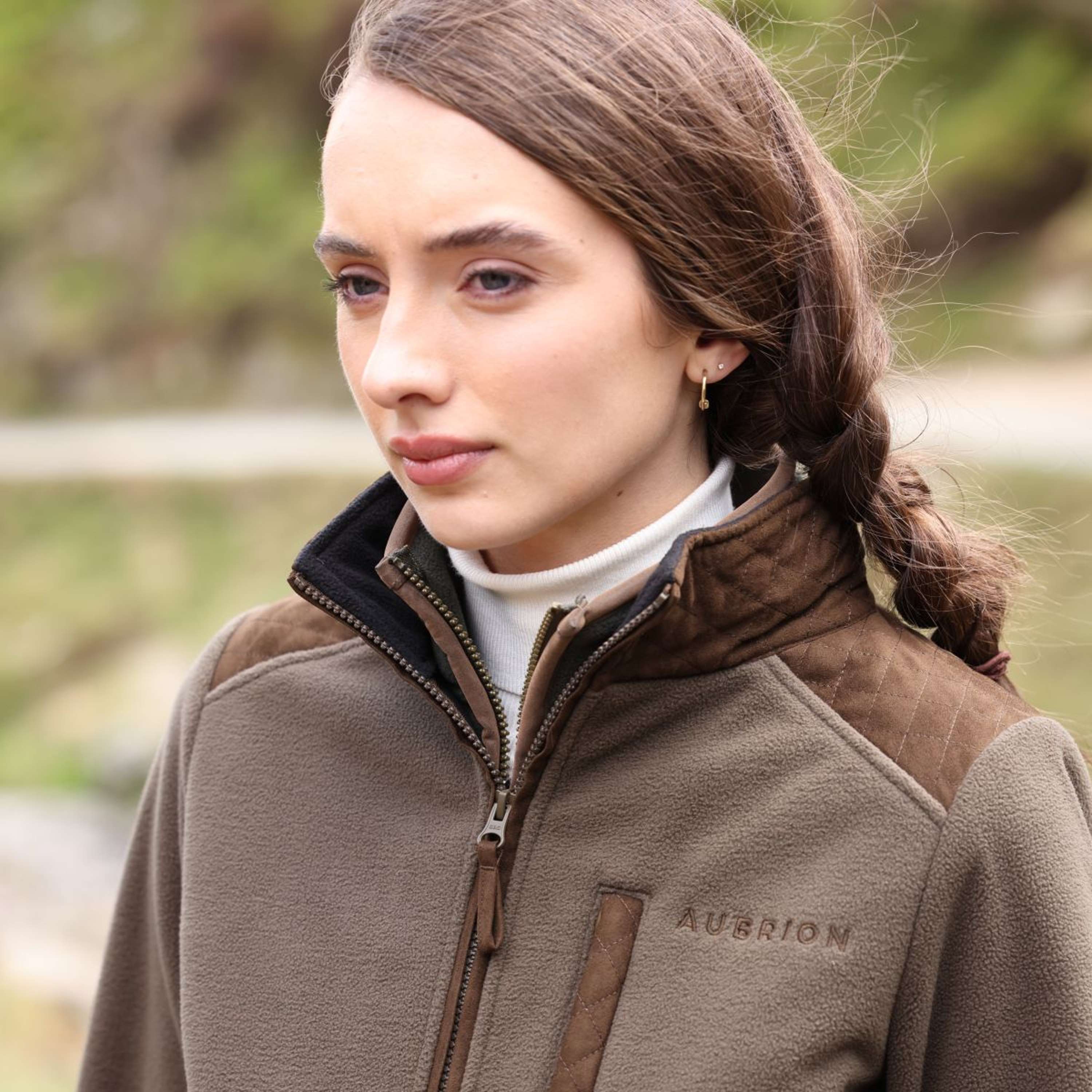 Aubrion by Shires Bluza Z Kapturem I Zamkiem Heritage Fleece Ciemnooliwkowy