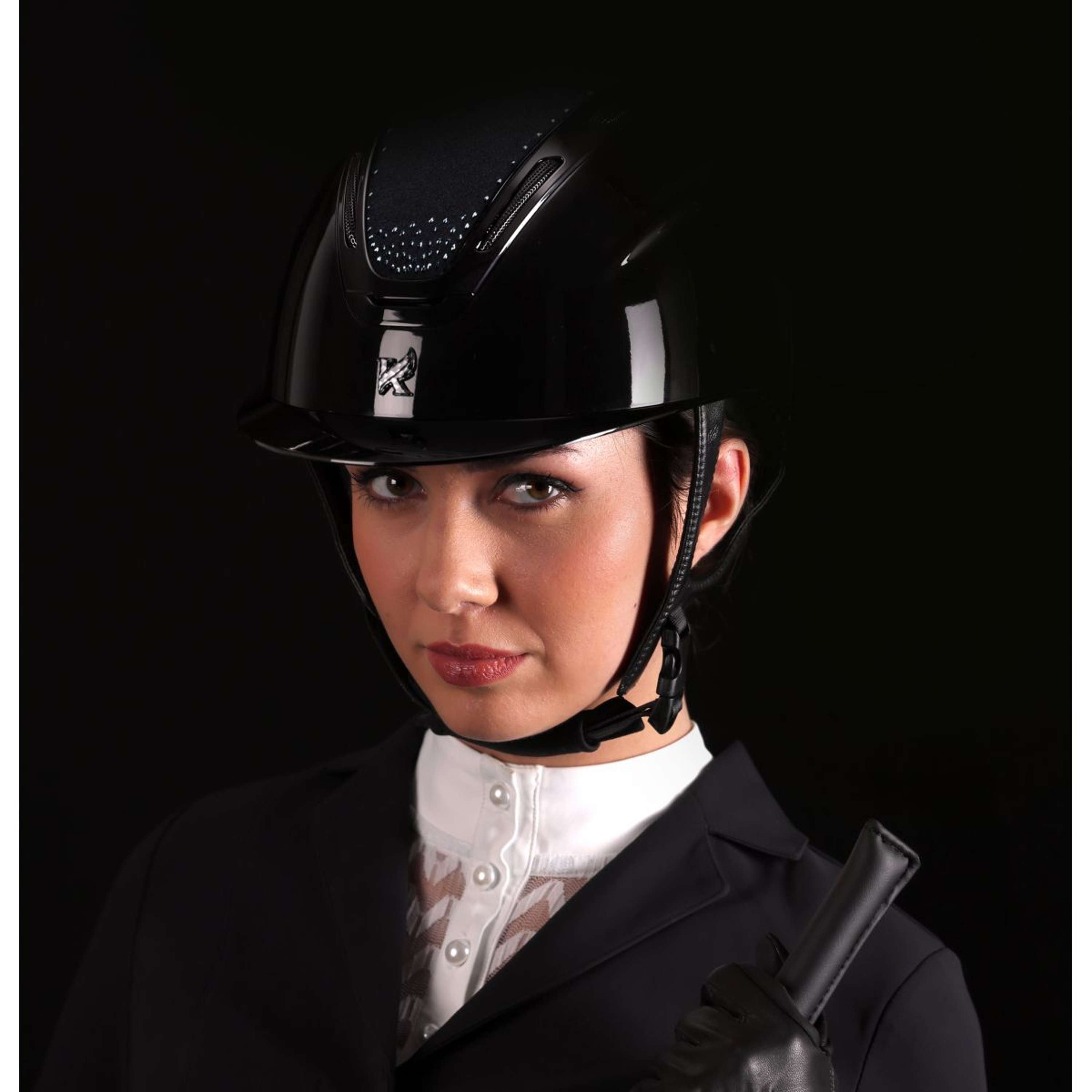 Karben by Shires Kask Jeździecki Amity Czarny