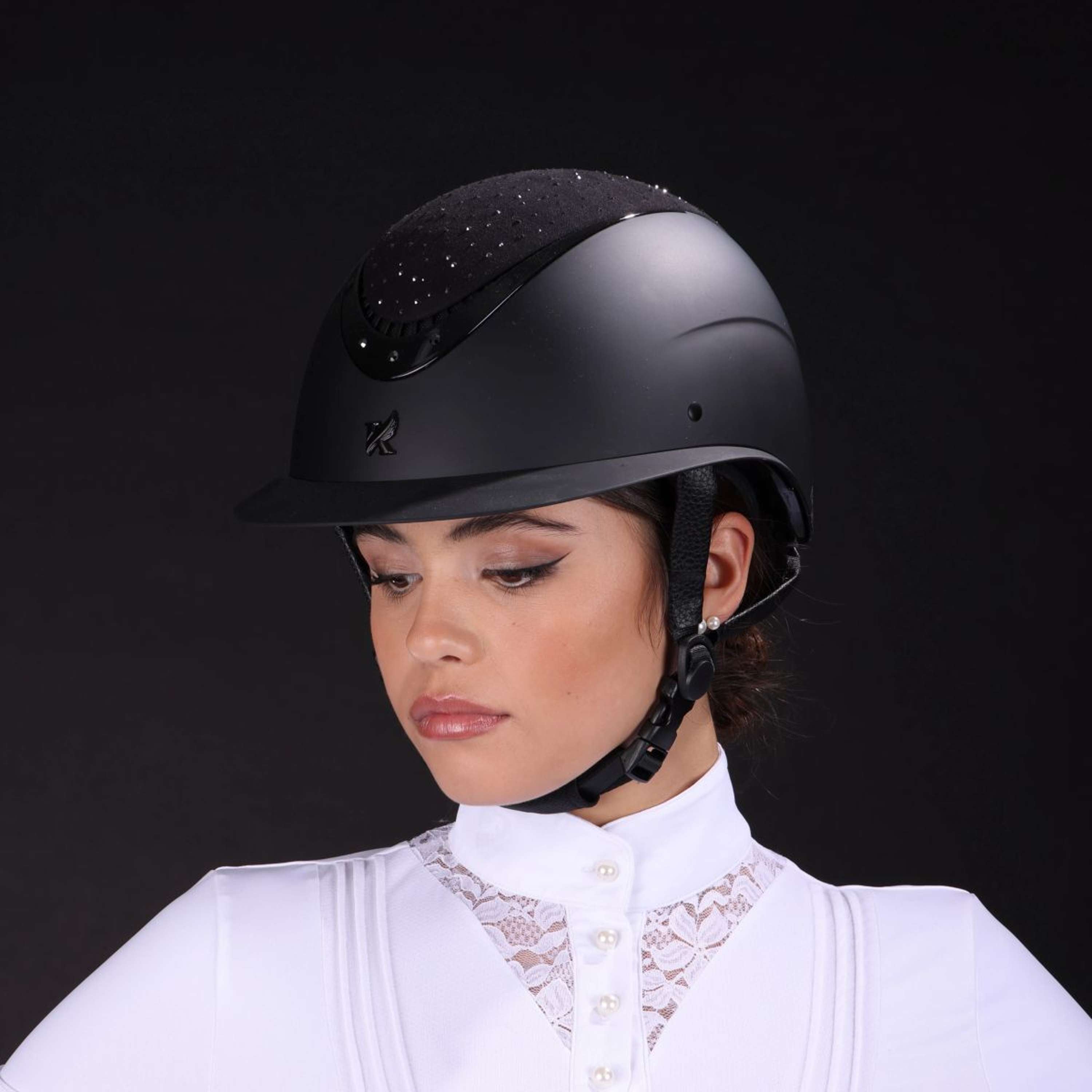 Karben by Shires Kask Jeździecki Viola Ellipse Czarny