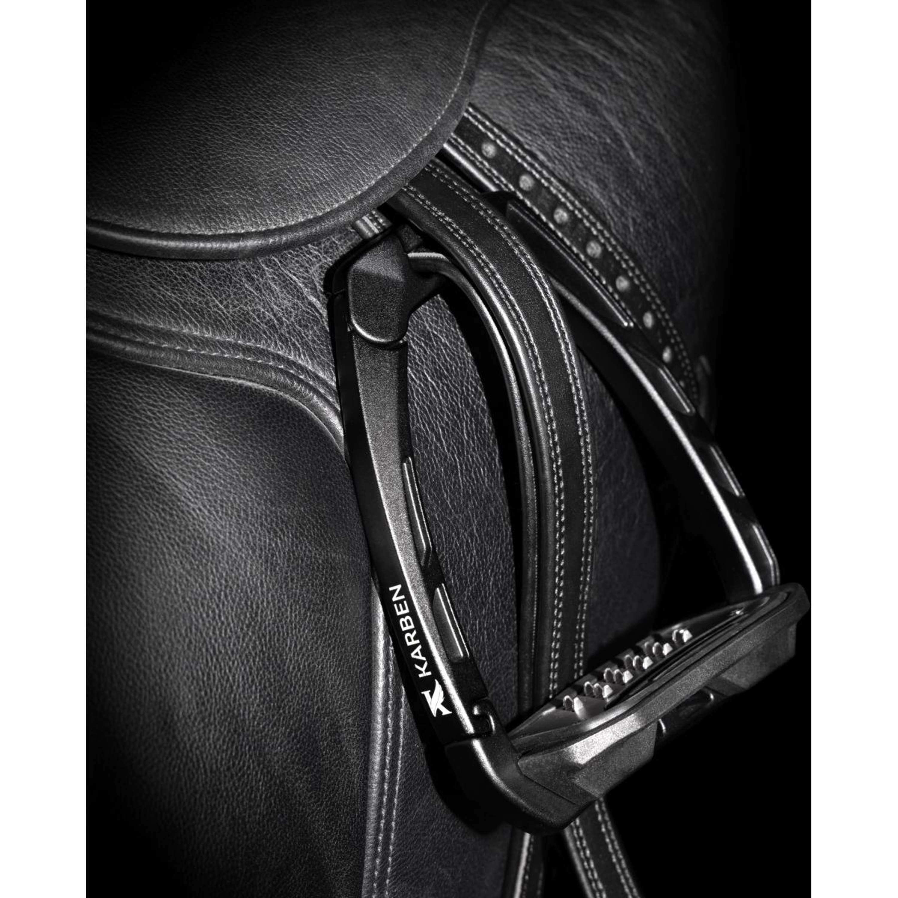 Karben by Shires Strzemiona Ultra Grip Czarny