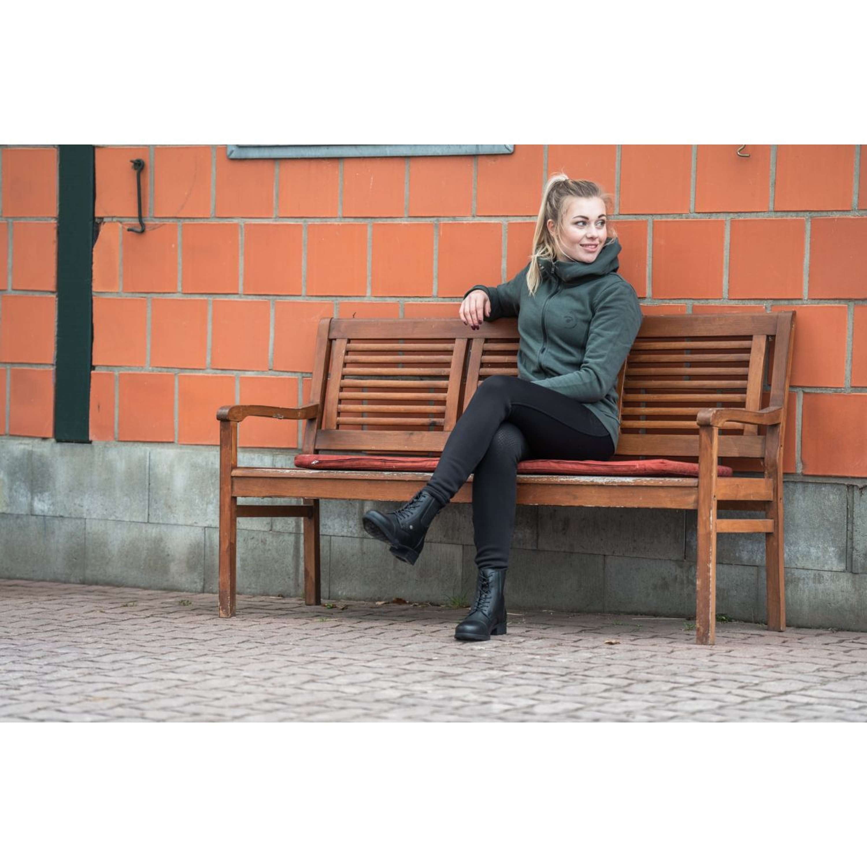 Suedwind Jodhpury Nova Back Zip Czarny