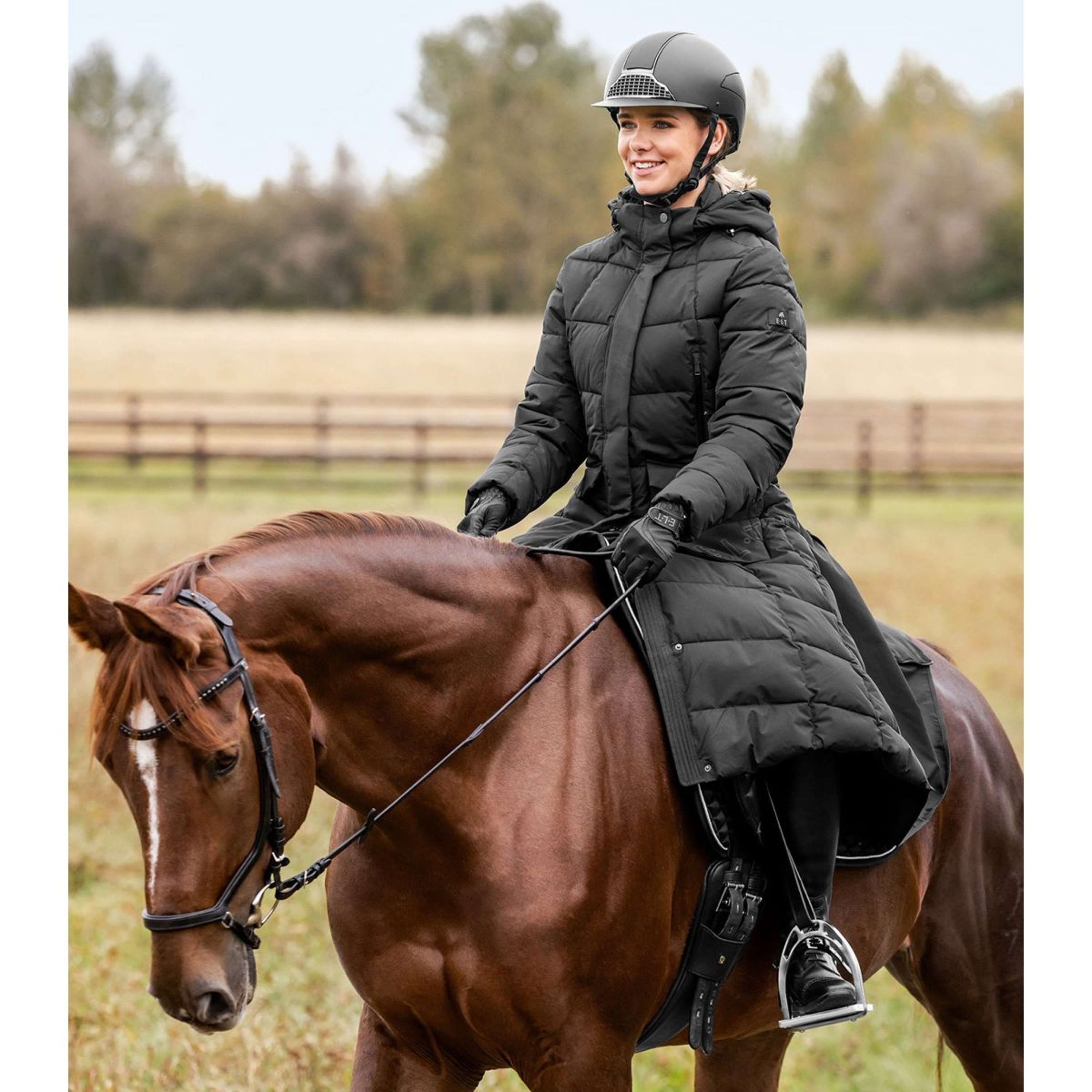 ELT Długi Płaszcz Saphira Advanced Riding Czarny